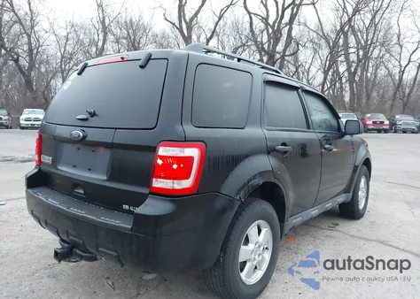 2012 Ford Escape Xlt z USA, uszkodzony, nr VIN 1FMCU0D73CKC07057